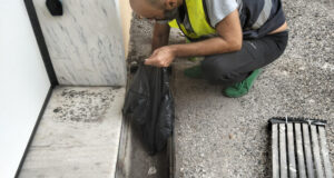 As chuvas vieram para ficar — e as caleiras do seu condomínio estão preparadas?